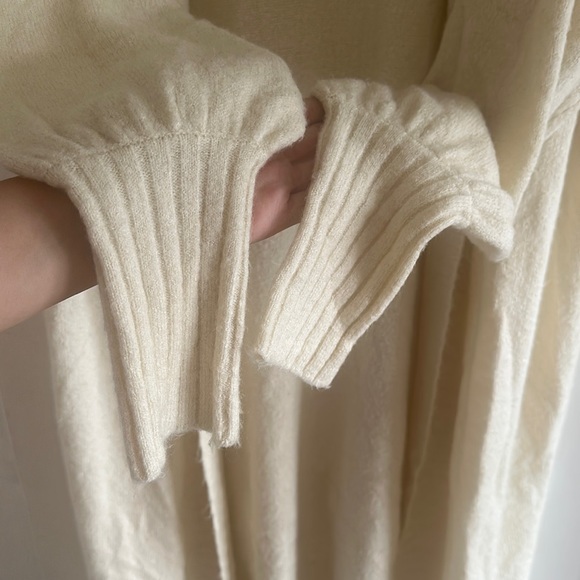 AFRM cream long cardigan - Picture 12 of 15